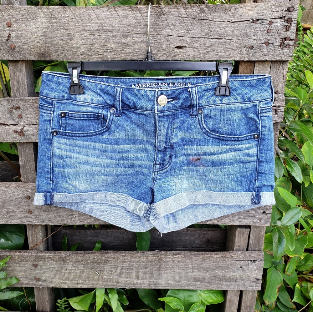 🚨NEW American Eagle Shortie Rolled Cuff Shorts 12